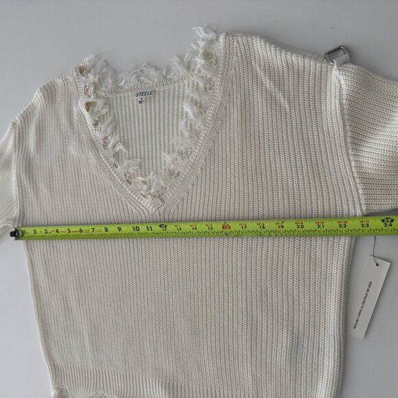 Steele Cream Montreux Sweater NWT, Size M - Picture 11 of 17